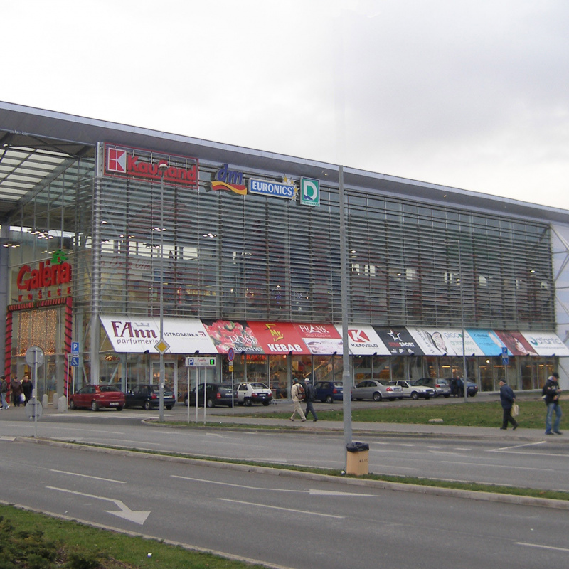 OC SALLEROVEJ VÝSTAVBY NA TORYSKEJ ULICI V KOŠICIACH - OC GALÉRIA I